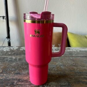 Pink parade, Stanley, 40 oz! EUC!